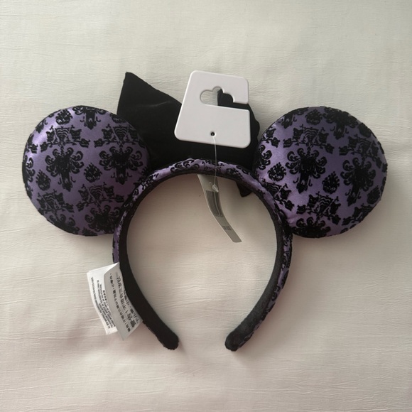 NWT - Haunted Mansion Minnie Ears - Picture 3 of 4